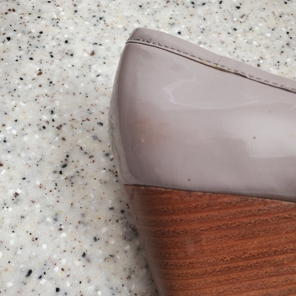 Coach - Picture 6 of 6